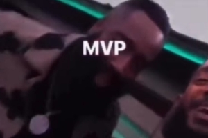 真开心！哈登更新社媒晒出18年夺得MVP奖杯后 与友人的庆祝视频